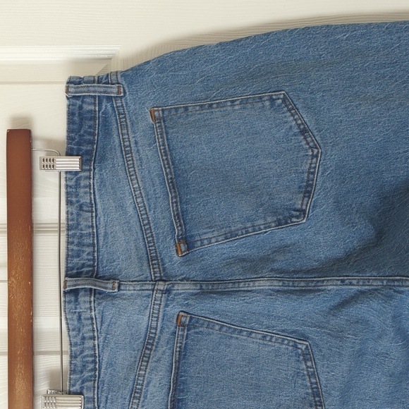 Abercrombie & Fitch '90s Relaxed Fit High Rise Straight Leg Curve Love Jeans 34 - Picture 13 of 14